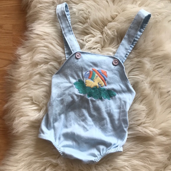 Vintage Other - 🌞4/$35 
Vintage unisex baby bird overalls bibs
